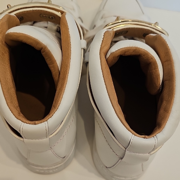 Coach White Leather High-Tops with Gold Buckles - Picture 5 of 7